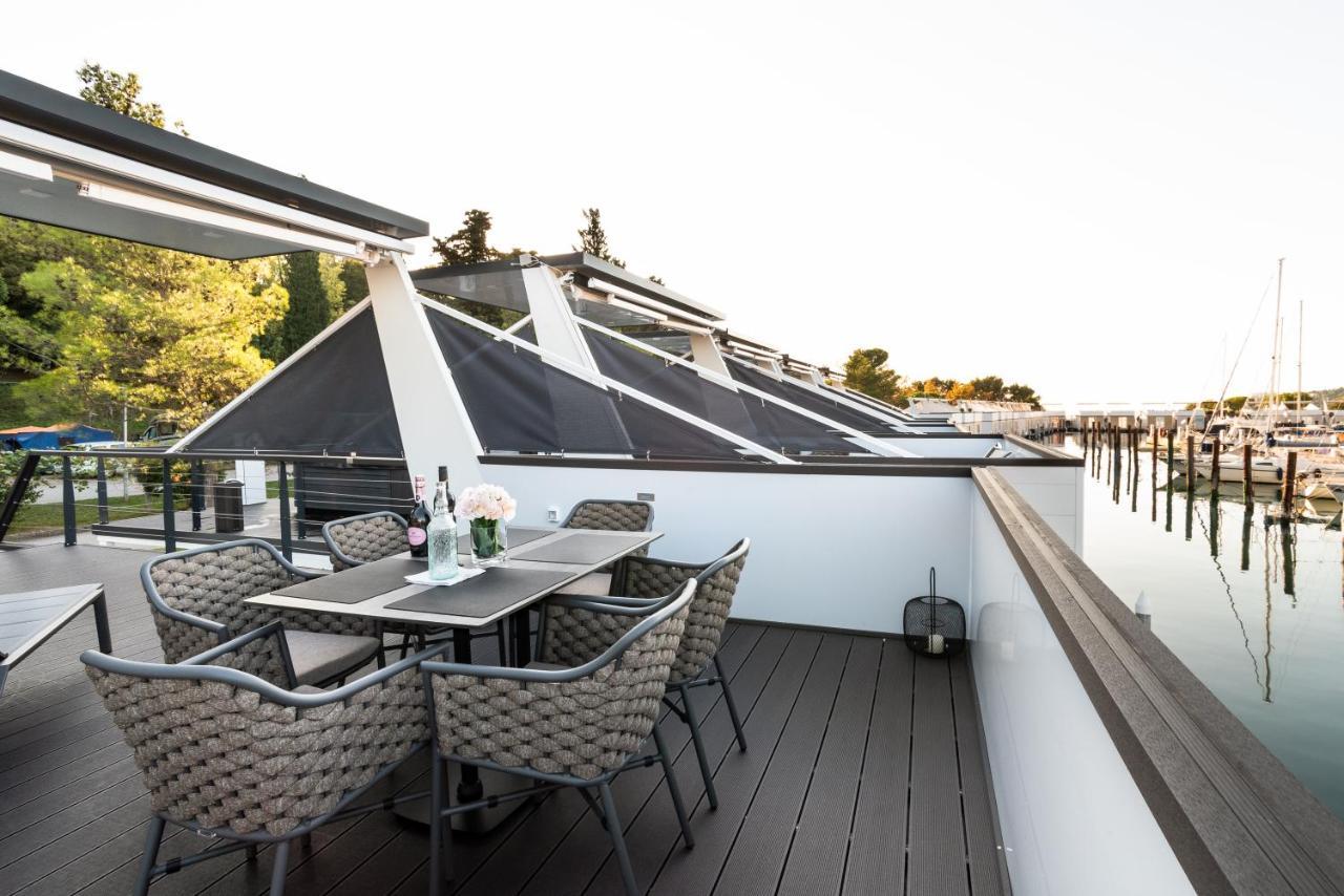 The Sea Lodges Portoroz - Bootshaus Floating Sea House Exterior foto